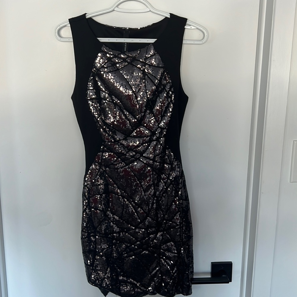 S sequin bodycon dress